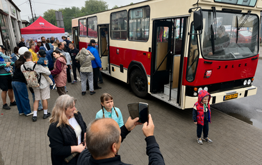 Jelcz M11 na IV Sochaczewskich Spotkaniach z Klasykami (12.07.2026 r.) 20