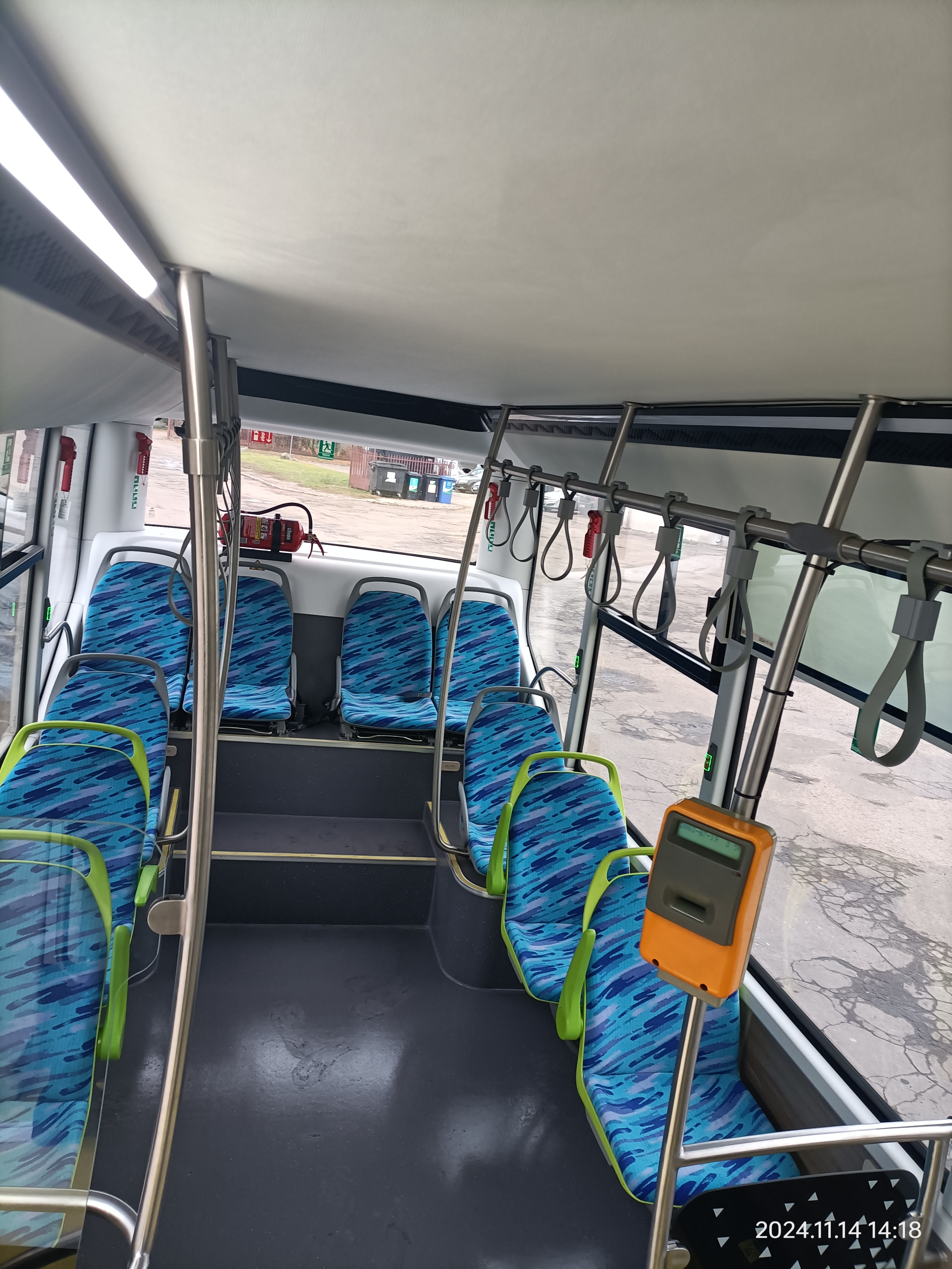 autobus testy