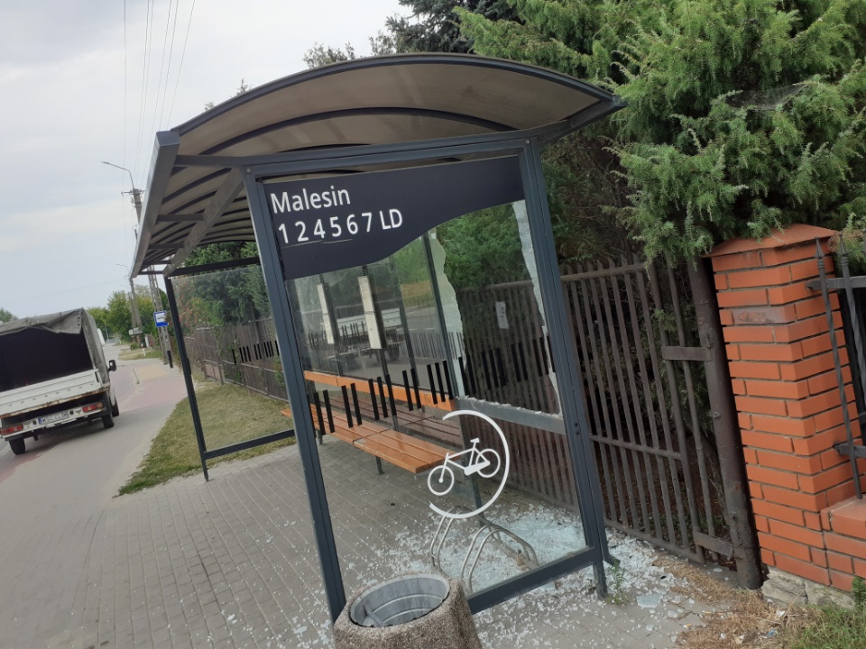 przystanek_Malesin